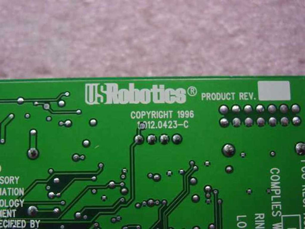 US Robotics copyright 1996 and board revision marking 012.0423-C printed on PCB