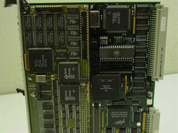 PT-VME141 PCB close-up — center section showing main processor and logic ICs including visible Motorola-family chips