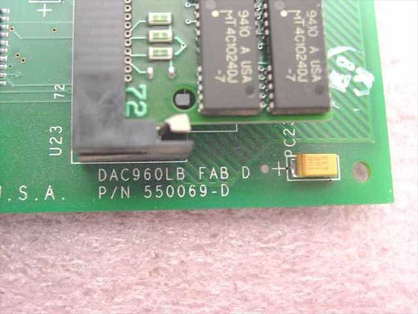 Mylex DAC960LB PCB silkscreen close-up showing 'DAC960LB FAB D' and 'P/N 550069-D' markings with memory ICs