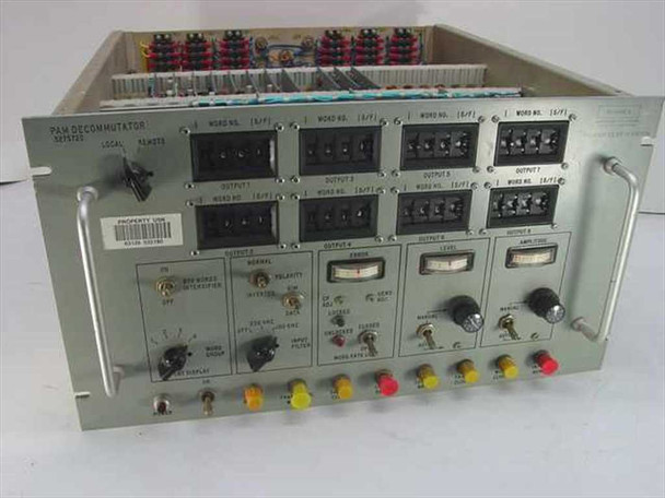 Hughes 3275720 PAM Decommutator Phoenix DTM 82577 – front panel with word selectors, output connectors, and Local/Remote switch