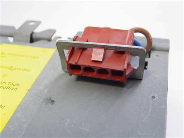 Alitec ALI LA21 N power supply – closeup of red multi-pin output connector on top of unit