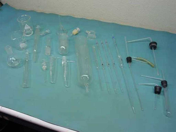 Kimax/Pyrex/Wheaton Lot of Lab Glassware Assorted sizes/types