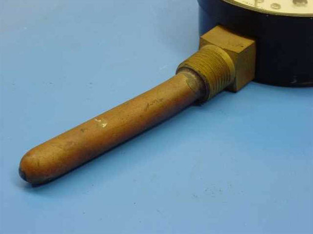 Marsh Instrument 120°F thermometer – close-up of bent copper thermowell stem and threaded brass NPT fitting