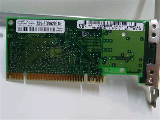 Compaq 174831-001 NIC – rear PCB view showing label with part number 174831-001, 174829-001, Rev 0E, assembled in Puerto Rico, and PCI gold edge connector