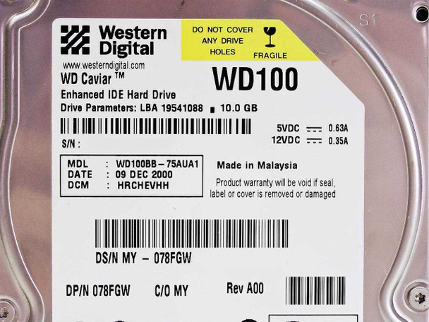 Western Digital WD100BB-75AUA1 drive label close-up showing model, 10GB capacity, LBA sectors, power ratings, manufacture date December 2000, and Dell DS/N 078FGW