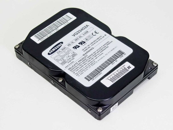 Samsung VG33402A 3.4GB 3.5" IDE hard drive — top label view showing model number and specifications