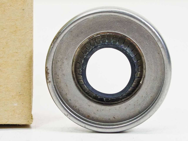 Garlock Klozure 521593 oil seal reverse view showing rubber lip seal element and spring-loaded sealing edge detail