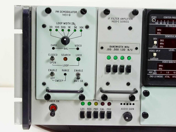 Microdyne 1400-MR front panel close-up of PM Demodulator 1451-D module with loop width controls and IF Filter Amplifier 1420-I with bandwidth selector switches