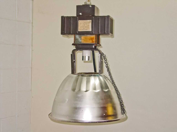 Lumark HID 120 Volt to 208 Volt Hanging Warehouse Lamp Fixture - No Bulb
