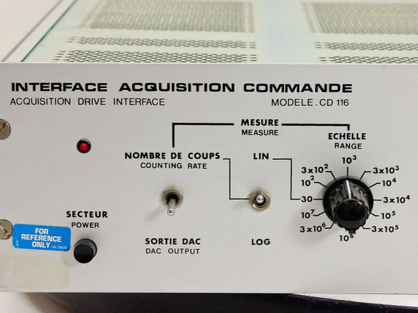 Riber CD 116 front panel close-up showing Interface Acquisition Commande label, counting rate knob, DAC output toggle, power switch, and range selector
