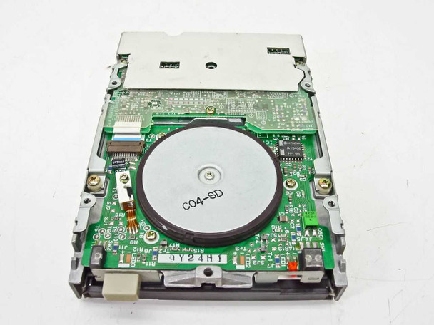 Toshiba ND-3561BR – PCB top-down view showing spindle motor, read/write head assembly, and circuit board