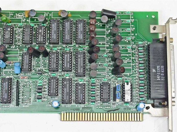 Close-up of Zenith 85-3014-1 main board showing logic ICs including SN74ALS32N and other DIP chips