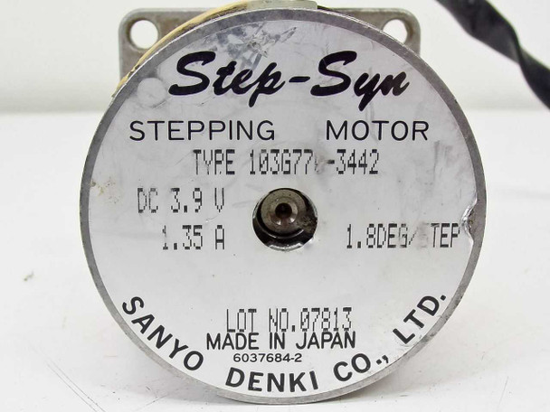 Sanyo Denki Step-Syn 103G770-3442 motor – front label close-up showing full specifications and Lot No. 07813