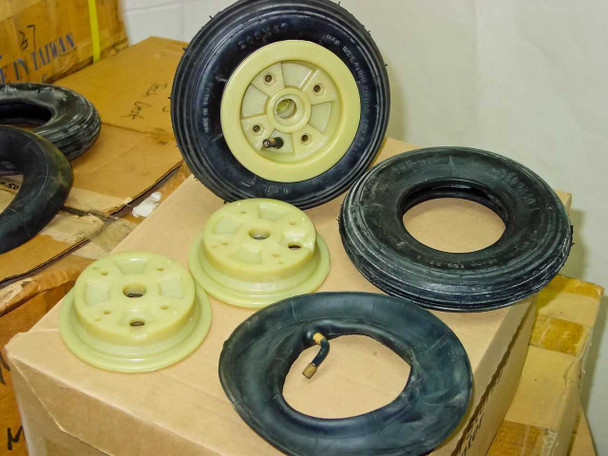 Cheng Shin SS201-02 assembled wheel with yellow nylon hub, 200x50 tire, inner tube, and additional loose hubs and tube