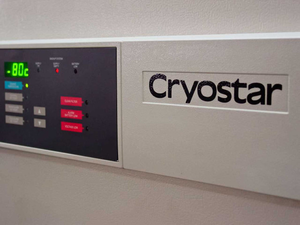 Queue Systems QU2195D12 Cryostar – close-up of front control panel showing -80C LED temperature display, indicator lights, Clean Filter and Alarm Battery Low annunciators, and Cryostar nameplate