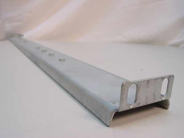 Compaq 187360-001 rack rail full-length view showing slotted end bracket and mounting holes