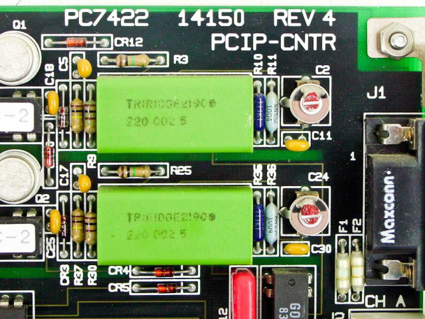 Keithley PC7422 board close-up – PCB silkscreen showing PC7422, 14150, REV 4, PCIP-CNTR markings with green capacitors and Maxconn connector