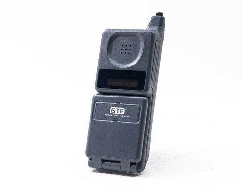 Motorola F09HLD8415 GTE Vintage 90's Brick Phone Flip Cell DPC550