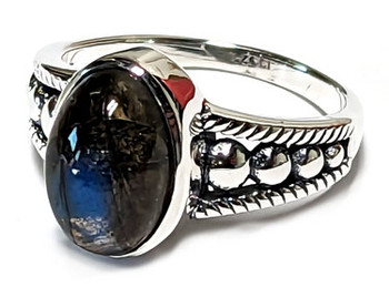 Size 7 Labradorite Ring Size 7 Labradorite Ring