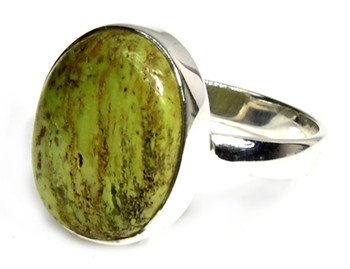 Size 6 Gaspeite Ring Size 6 Gaspeite Ring