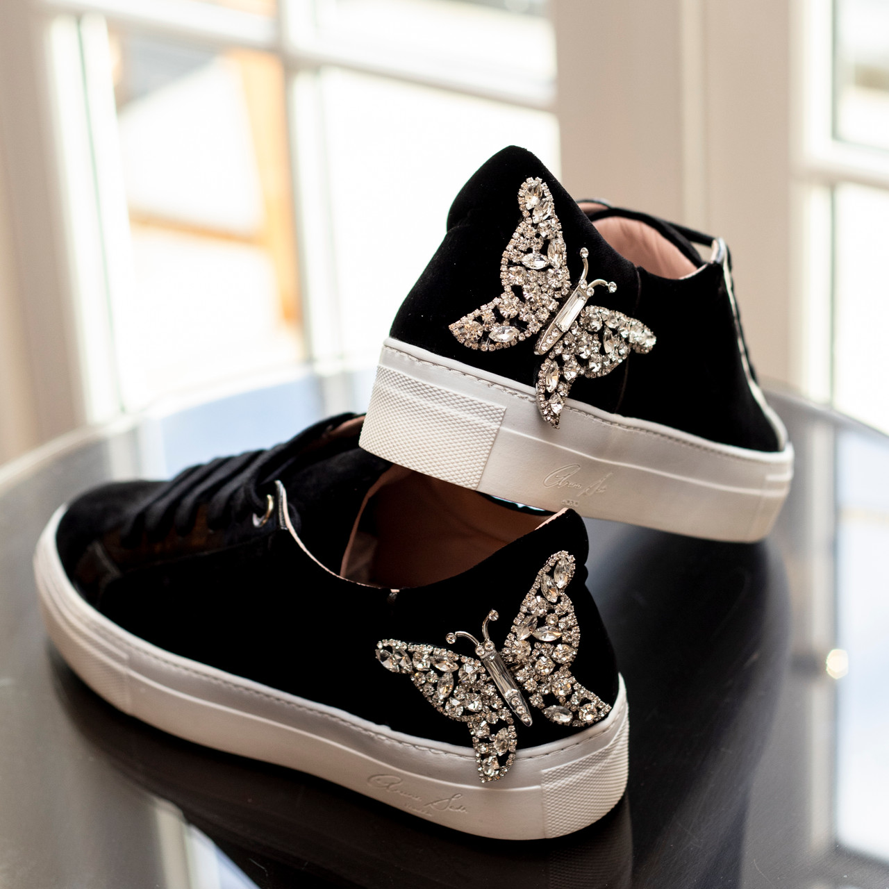 Black velvet deals platform sneakers