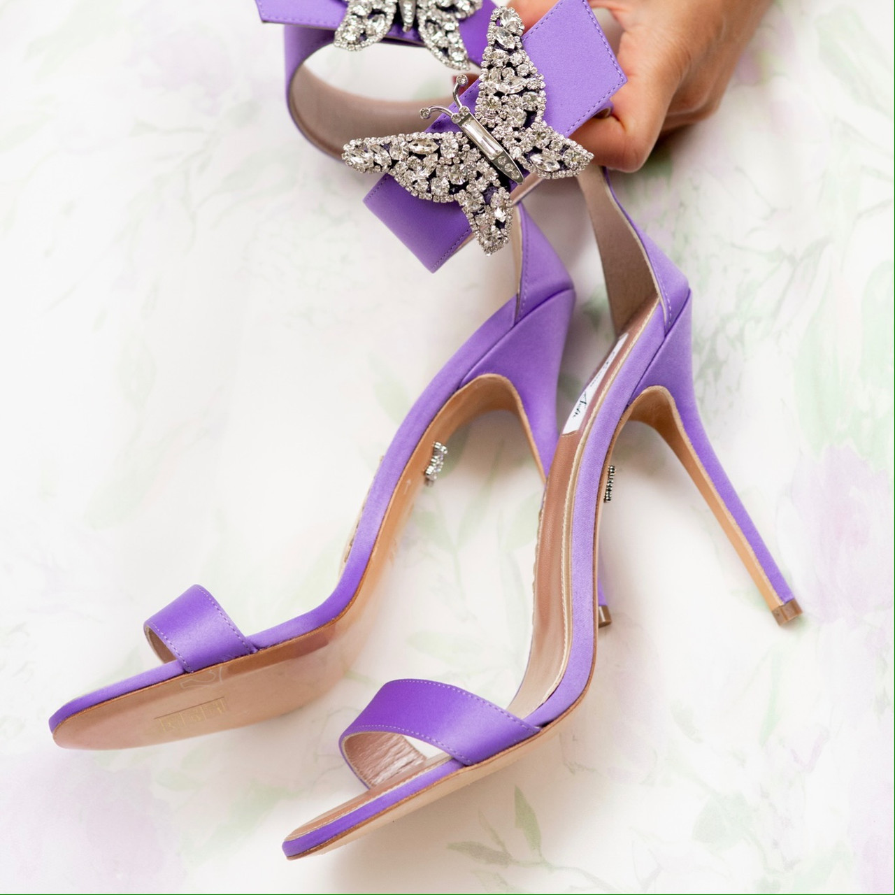 Purple Flower Rhinestone Bridal Shoes High Heels Stiletto Lace Wedding Shoes  New Designer Party Pumps Formal Dress Shoes From Nancy1984, $57.09 |  DHgate.Com