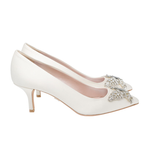 ivory satin pointed heels