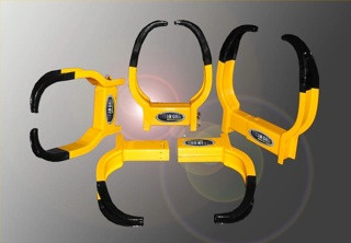 Weather Resistant Titan Grip Wheel Lock Portsmouth Trailer Supply