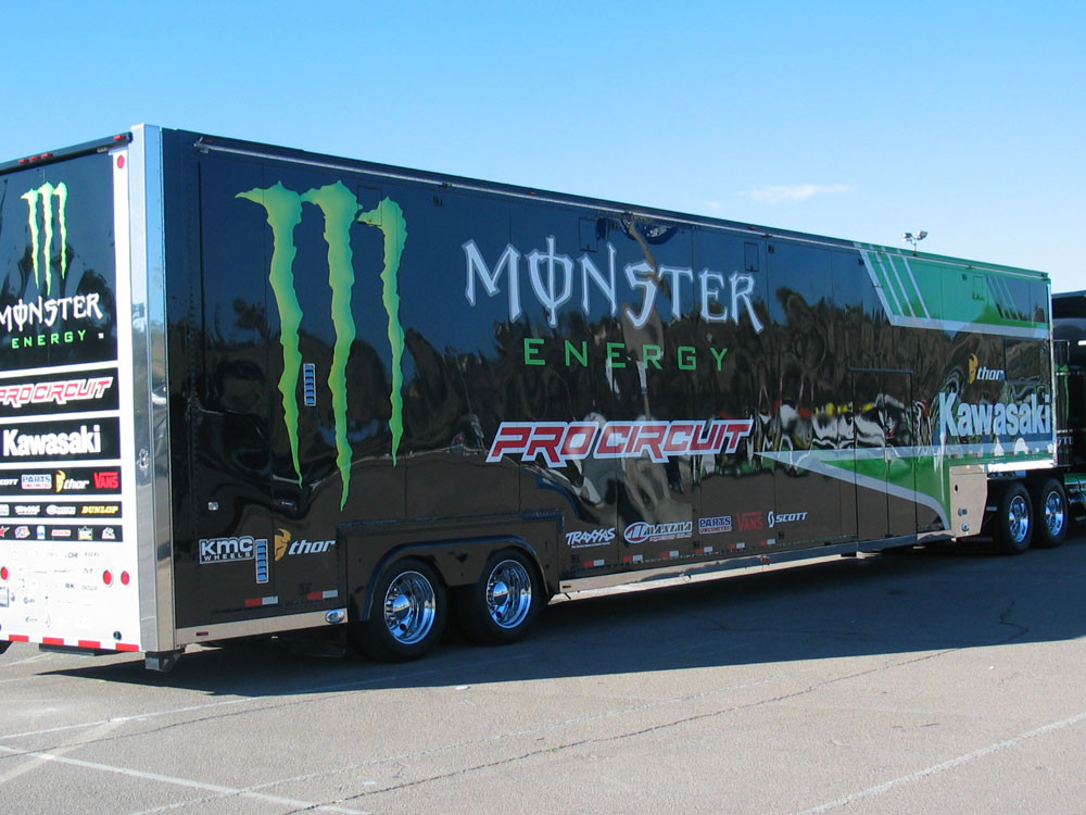 Printed graphics on Arlon DPF 6000XRP vinyl applied to wall signage with strong adhesion and clean finish