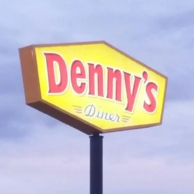 SpeedLamp is the no-power-supply retrofit at Denny's