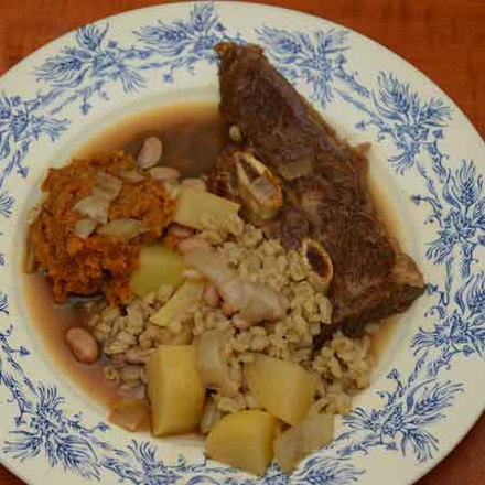 Flanken Cholent with Kishke