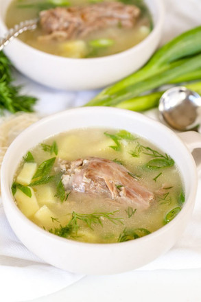 Simple Turkey Neck Soup