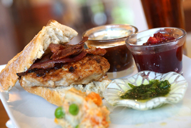 Turkey Sliders with Tres Salsa