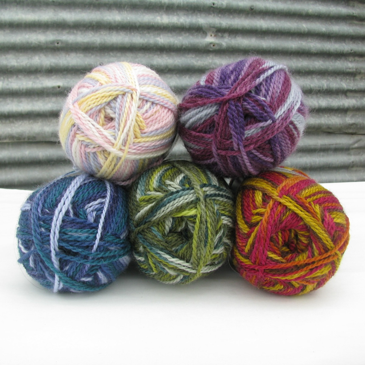 multi coloured wool for knitting