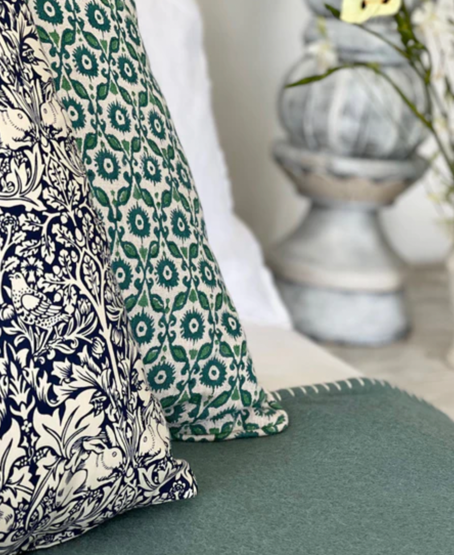 Exquisite Queen Wool Blanket Homeware