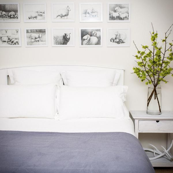 Exquisite Queen Wool Blanket Homeware