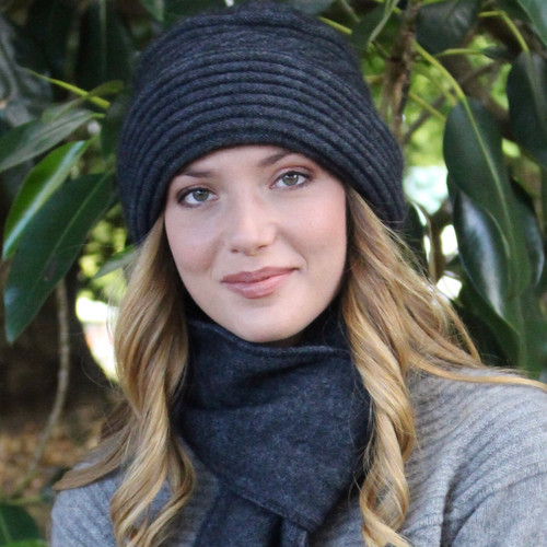 Merino & Possum Ribbed Clouche Hat - Charcoal