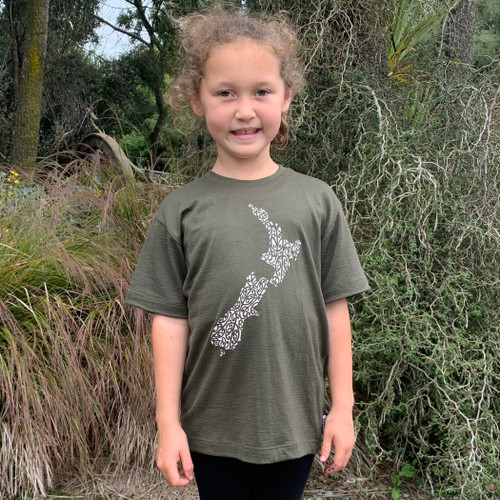 Tussock Ridge Merino - Merino Kids NZ Map Tee (MK 150 )Army