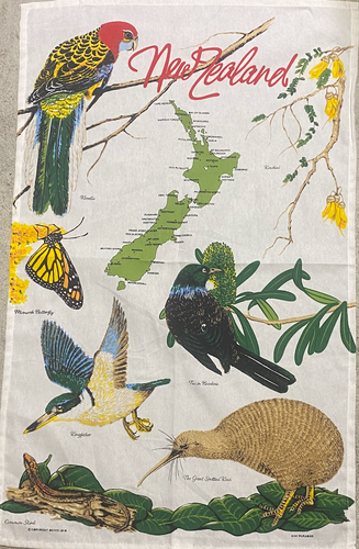 Derek Assorted Souvenir Tea Towels - Kiwi Paradise  Derek Assorted Souvenir Tea Towels - Kiwi Paradise