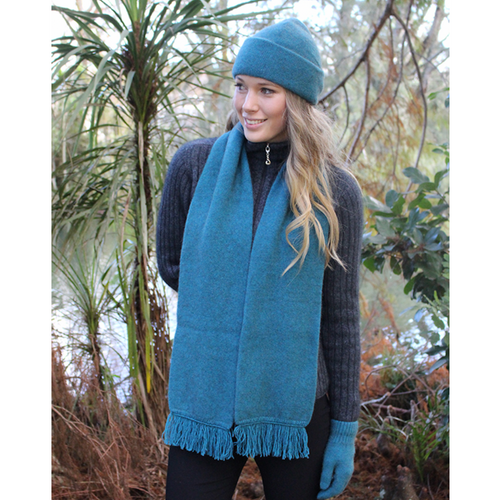 Lagoon Lothlorian - Plain Scarf (9905) Lagoon Lothlorian - Plain Scarf (9905)