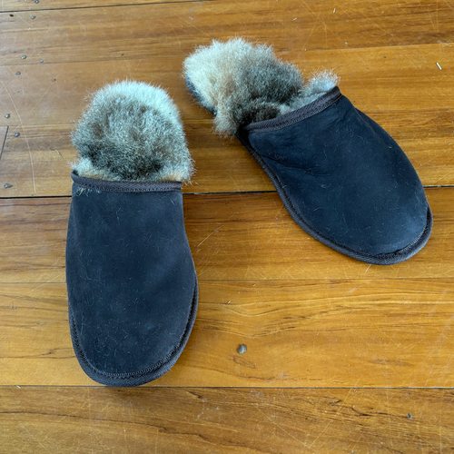 Four Peaks - Leather Possum Fur Scuff  Four Peaks - Leather Possum Fur Scuff