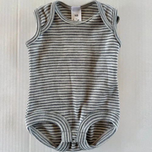Natures Secret - Merino Baby Singlet Bodysuit (NS655) Natures Secret - Merino Baby Singlet Bodysuit (NS655)
