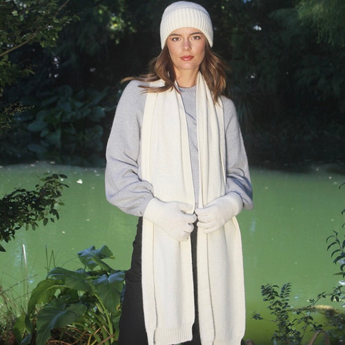 Woman wearing Lothlorian - Alpaca Haven Accessory Set (Beanie & Scarf) (ALP030 + ALP031) in the colour Natural.