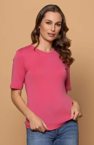 Bay Road Merino - Harper Tee (BR702-SS2026) in the colour Peony.