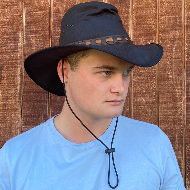 Selke The 'Oilskin' with Flyband The Tin Shed