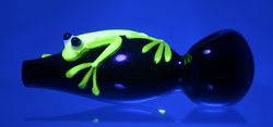 Glowing Solid Black Glass Pipe With UV Lizard Side