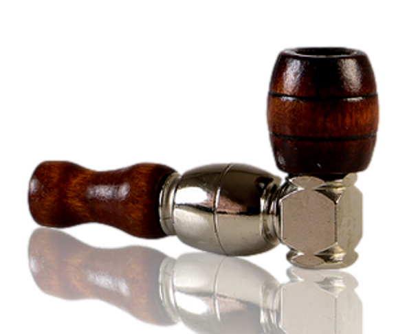 METAL PIPE WITH BROWN WOOD BOWL AND MOUTHPIECE