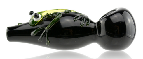 Solid Black Glass Pipe With UV Lizard