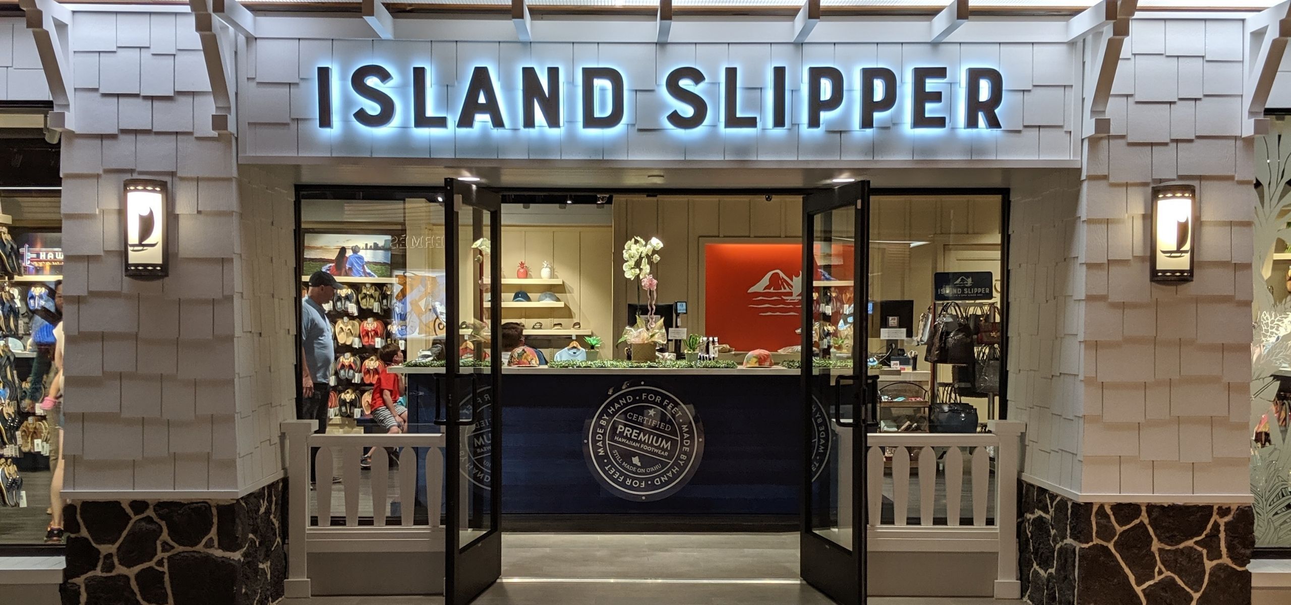 Island Slipper retail store at Royal Hawaiian Center, Waikīkī