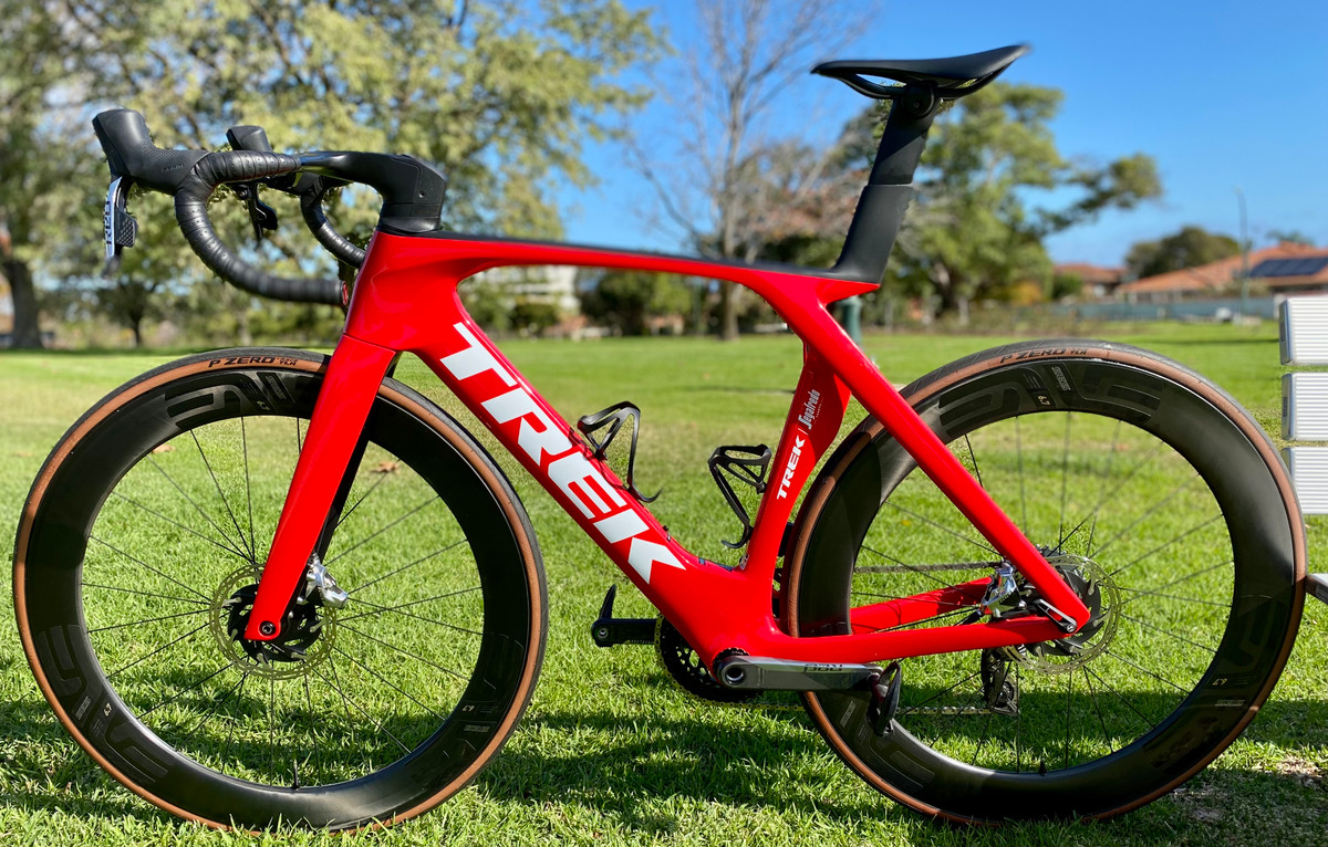 Trek Madone SLR Gen 7 SRAM Red eTap ENVE Carbon Wheels